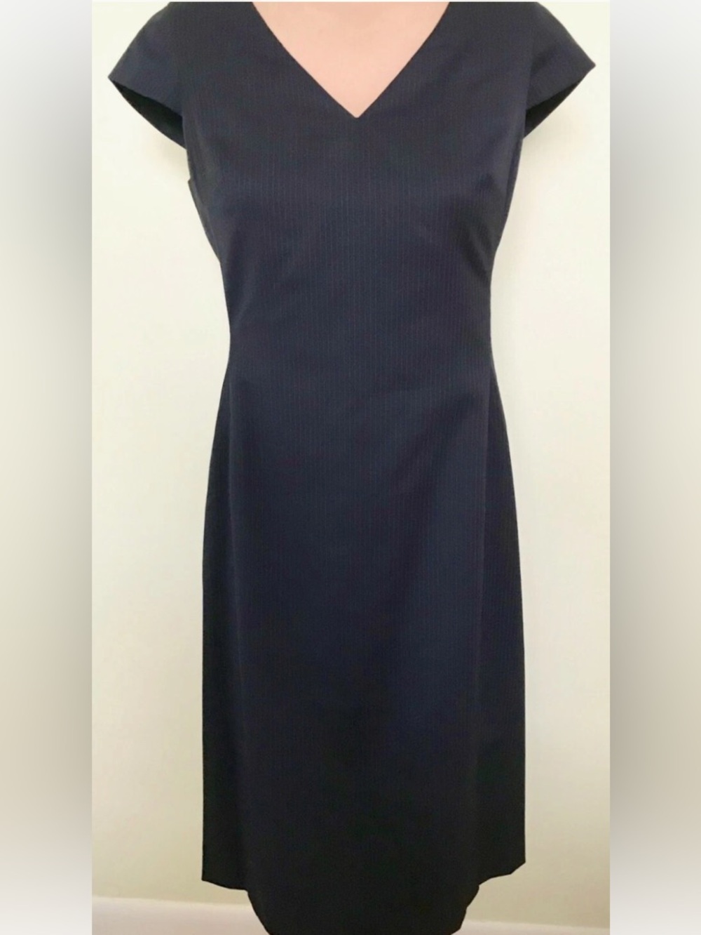 Talbots Navy Pinstripe Cap-Sleeve Sheath Wool Gaberdine Dress size 10p
